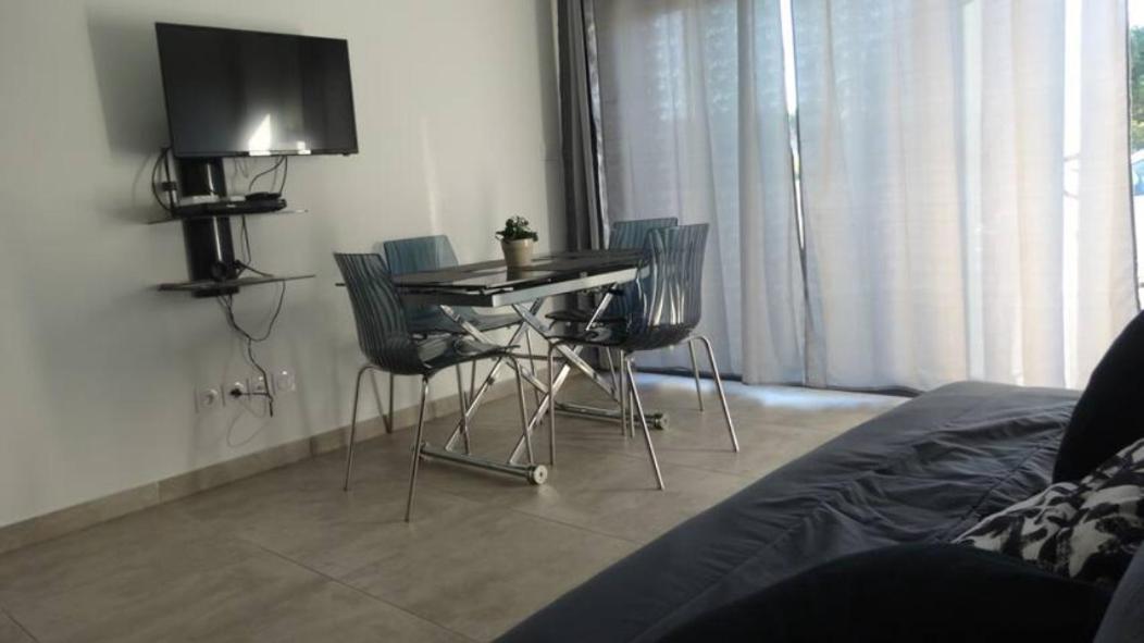Studio Meuble Saint-André-de-Sangonis Dış mekan fotoğraf